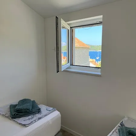 Apartment Novo Uredeni Sa Velikom Terasom *